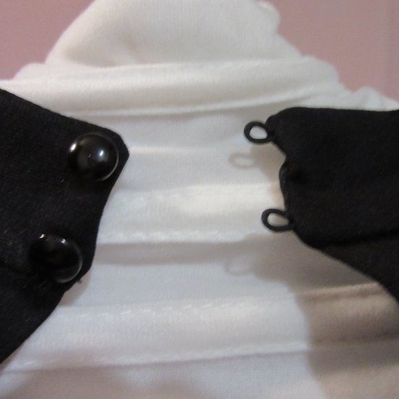 Rue 21 Tank Style Open Back Blouse - Picture 3 of 4